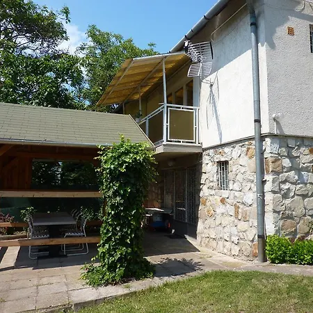 Vadasztanya Apartmanhazak