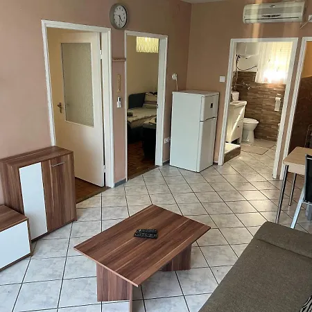 Vadasztanya Apartmanhazak * Siofok