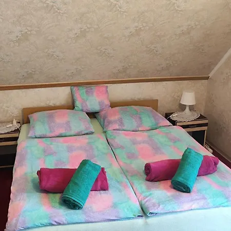 公寓 Vadasztanya Apartmanhazak 希欧福克