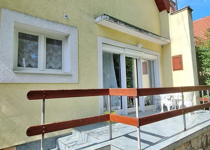 Apartment Vadasztanya Apartmanhazak Siófok