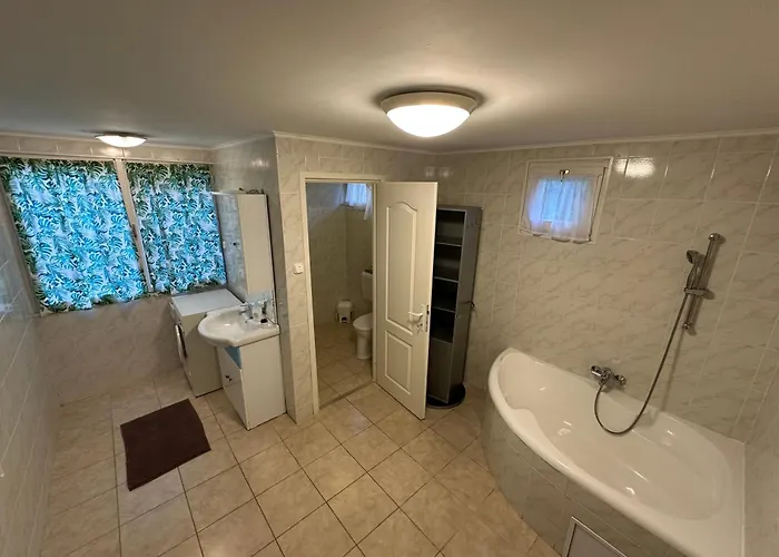 Vadasztanya Apartmanhazak *