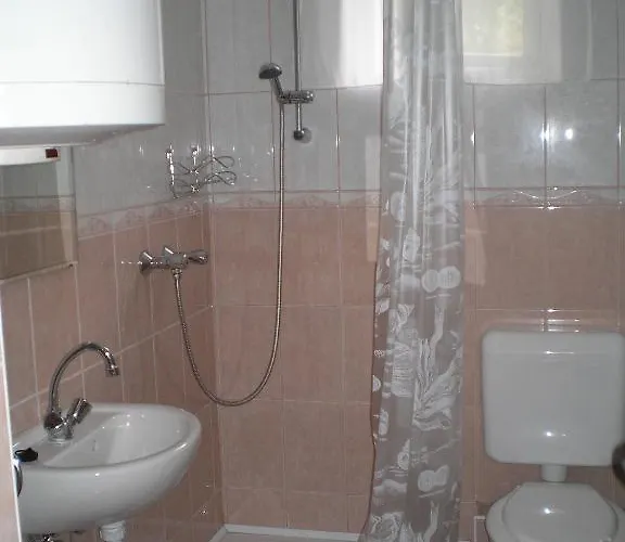 Vadasztanya Apartmanhazak Siófok